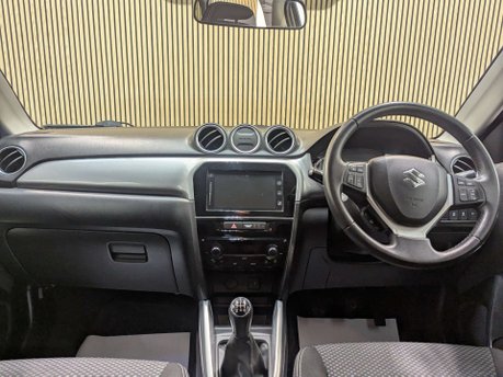 Suzuki Vitara 1.6 Vitara SZ-T 5dr 52