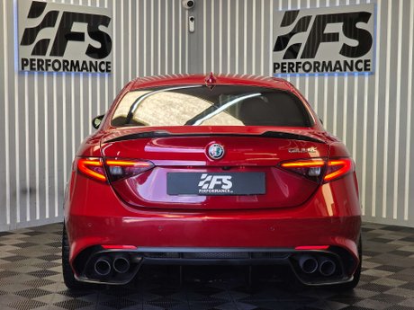 Alfa Romeo Giulia 2.9 V6 Bi-Turbo Quadrifoglio Saloon 4dr Petrol Auto Euro 6 (s/s) (510 ps) 35