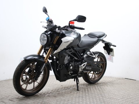 Honda CB125R CB 125 F NA-M 6