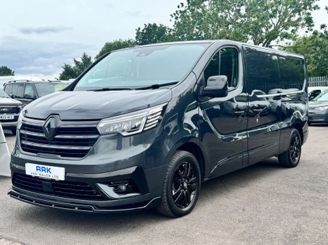 Renault Trafic 2.0 dCi Blue LL30 Sport+ Panel Van 5dr Diesel Manual L2 H1 Euro 6 (s/s) (15 34