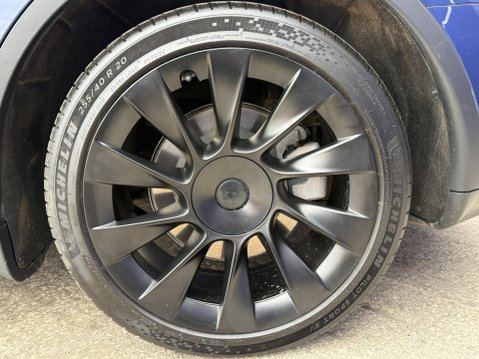 Tesla Model Y (Dual Motor) Long Range SUV 5dr Electric Auto 4WDE (384 bhp) 16