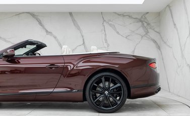 Bentley Continental GT V8 Convertible 32