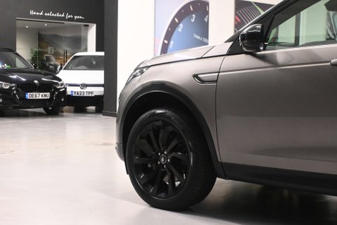Land Rover Discovery Sport 2.0 Discovery Sport S Auto 4WD 5dr 16