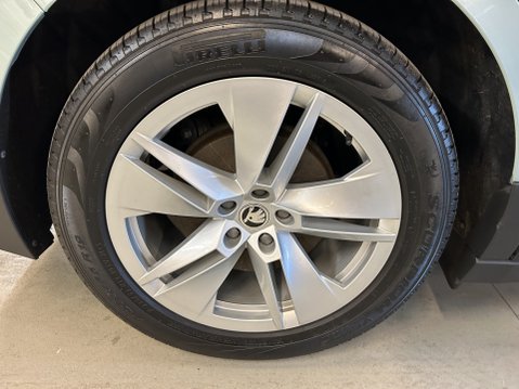 Skoda Enyaq 60 19