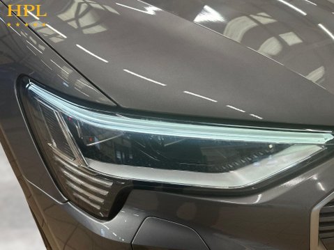 Audi E-Tron 55 Technik SUV 5dr Electric Auto quattro 95kWh (11kW Charger) (408 ps) 9