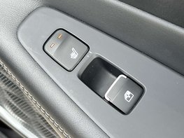 Hyundai SANTA FE 2.2 Santa Fe Premium SE CRDi Auto 4WD 5dr 89
