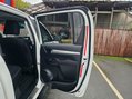 Toyota Hilux INVINCIBLE 4WD D-4D DCB 22