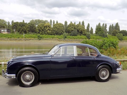 Jaguar MK2 3.4 11