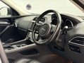 Jaguar F-Pace 2.0 F-PACE Prestige AWD D Auto 4WD 5dr 19