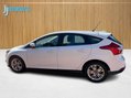 Ford Focus 1.6 TDCi Titanium Navigator Hatchback 5dr Diesel Manual Euro 5 (s/s) (115 p 33