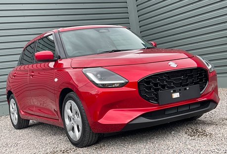 Suzuki Swift Motion 1.2 Mild Hybrid CVT