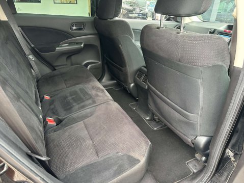 Honda CR-V 2.2 CR-V Black Edition i-DTec Auto 4WD 5dr 18