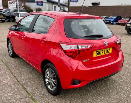 Toyota Yaris 1.5 Yaris Icon Tech VVT-i 5dr 9