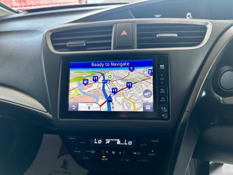 Honda Civic 1.8 i-VTEC SE Plus Tourer Auto Euro 6 5dr (Navi) 33