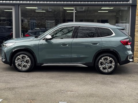 BMW X1 XDRIVE 23I XLINE PREMIER MHEV 21