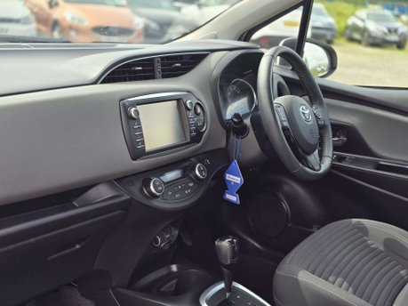 Toyota Yaris 1.5 VVT-h Icon Tech Hatchback 5dr Petrol Hybrid E-CVT Euro 6 (s/s) (100 ps) 14
