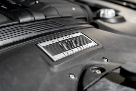 Bentley Bentayga W12. ALL TERRAIN SPEC. PANORAMIC ROOF. H, C & M SEATS. PRIVACY GLASS. 72