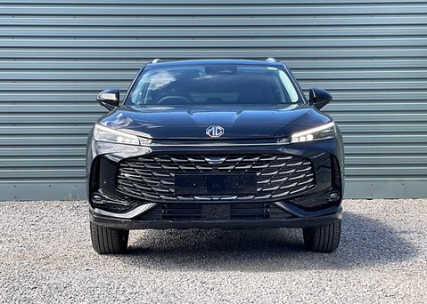 MG HS 1.5 T-GDI HYBRID+ TROPHY 6