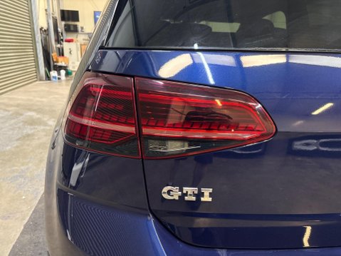 Volkswagen Golf 2.0 TSI GTI DSG Euro 6 (s/s) 3dr 45