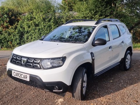 Dacia Duster ESSENTIAL TCE 10
