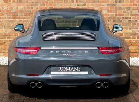 Porsche 911 50th Anniversary Edition 5