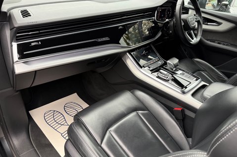 Audi Q7 TDI QUATTRO S LINE MHEV - ONE LADY OWNER  27