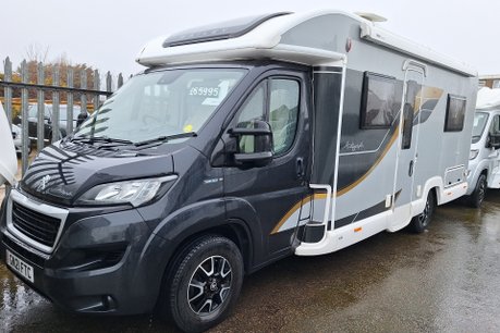 Bailey Autograph 74-4 2021 1