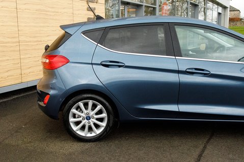 Ford Fiesta TITANIUM 7