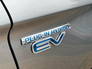 Mitsubishi Outlander PHEV EXCEED 17