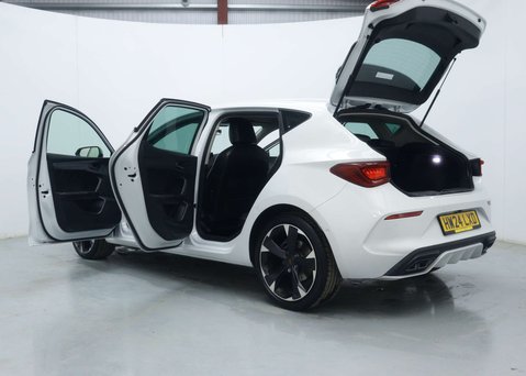 Cupra Leon 1.5 eTSI EVO V1 Hatchback 5dr Petrol Hybrid DSG Euro 6 (s/s) (150 ps) 54