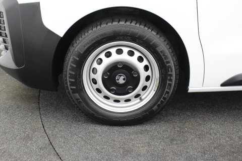 Vauxhall Vivaro Double Cab 2.0 Turbo D Prime H1 Euro 6 (145 ps) 36