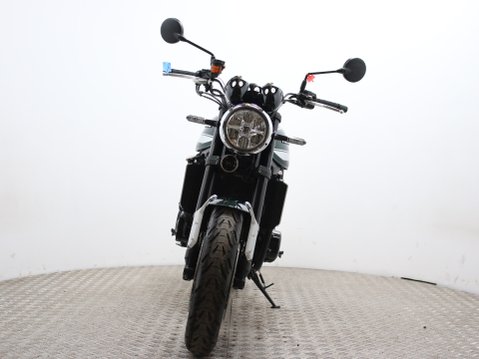 Kawasaki Z900RS ZR 900 KNSBB 5
