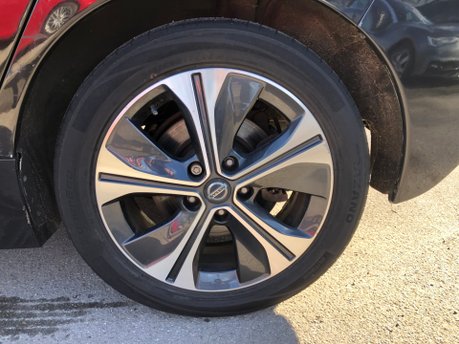 Nissan LEAF TEKNA electric 75,000 miles, service history 20