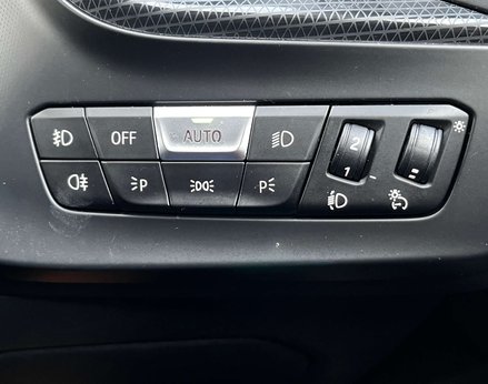 BMW 1 Series 1.5 118I Sport Auto 5dr 64