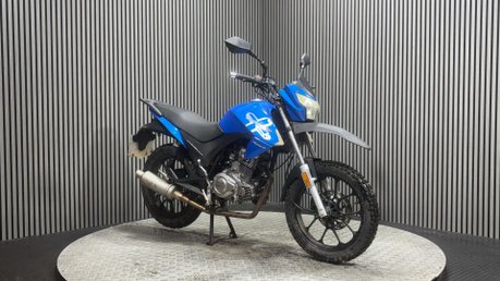 Lexmoto Assault 2016 SPARES OR REPAIR 125CC NAKED SCRAMBLER BIKE 3