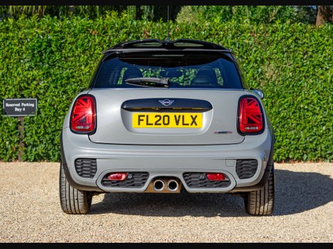 Mini Hatch 2.0 John Cooper Works Auto 3dr 7