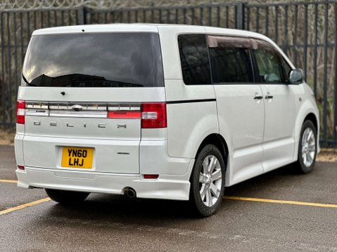 Mitsubishi Delica Roadest 6