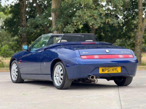 Alfa Romeo Spider 3.0 Spider V6 2dr 29