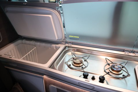 Volkswagen California OCEANI 4MOTION DSG HUGE SPEC VERY RARE  5 YEAR WARRANTY FROM NEW  4 BERTH 27