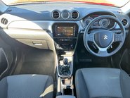 Suzuki Vitara SZ-T BOOSTERJET MHEV 10