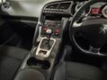 Peugeot 3008 E-HDI ALLURE 16