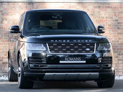  Range Rover Marks 10th Anniversary with 3 Special Editions