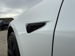 Tesla Model 3 Saloon 4dr Electric Auto RWD (241 bhp) 46