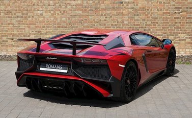 Lamborghini Aventador SV 31