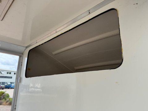 Renault Master 2.3 dCi 35 Business FWD LWB Medium Roof Euro 5 5dr 9