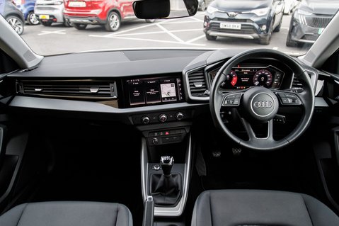 Audi A1 SPORTBACK TFSI SPORT 3