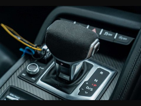 Audi R8 5.2 R8+ Quattro V10 Semi-Auto 4WD 2dr 18