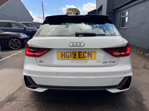 Audi A1 SPORTBACK TFSI S LINE 20