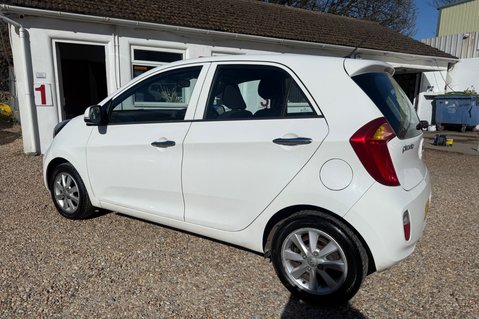 Kia Picanto 1.2 AUTOMATIC LOOK! JUST 39000 MILES! 11 SERVICES! LAST OWNER 9 YEARS! 12