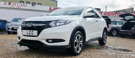 Honda HR-V 1.5 I-VTEC SE LOOK! JUST 49000 MILES! 4 MAIN DEALER SERVICES  1
